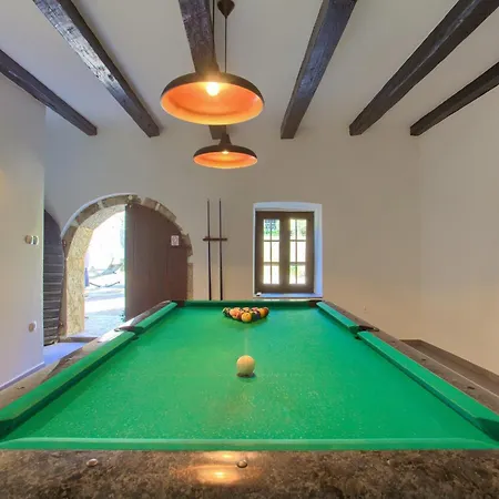 بيت للعطل Mit Eigenem Pool By Interhome Vrh (Krk)