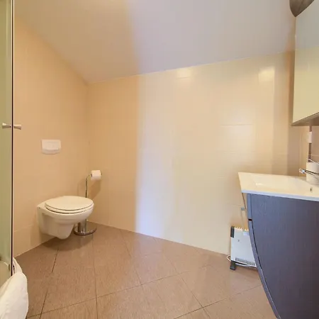 Mit Eigenem Pool By Interhome * Vrh (Krk)