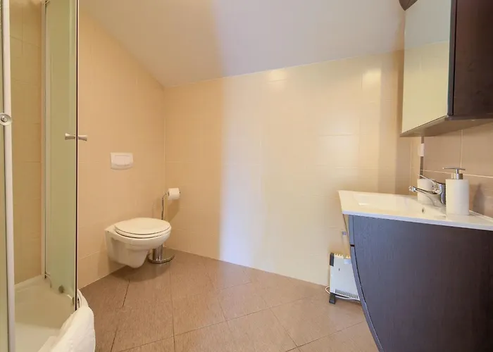 Mit Eigenem Pool By Interhome * Vrh (Krk)